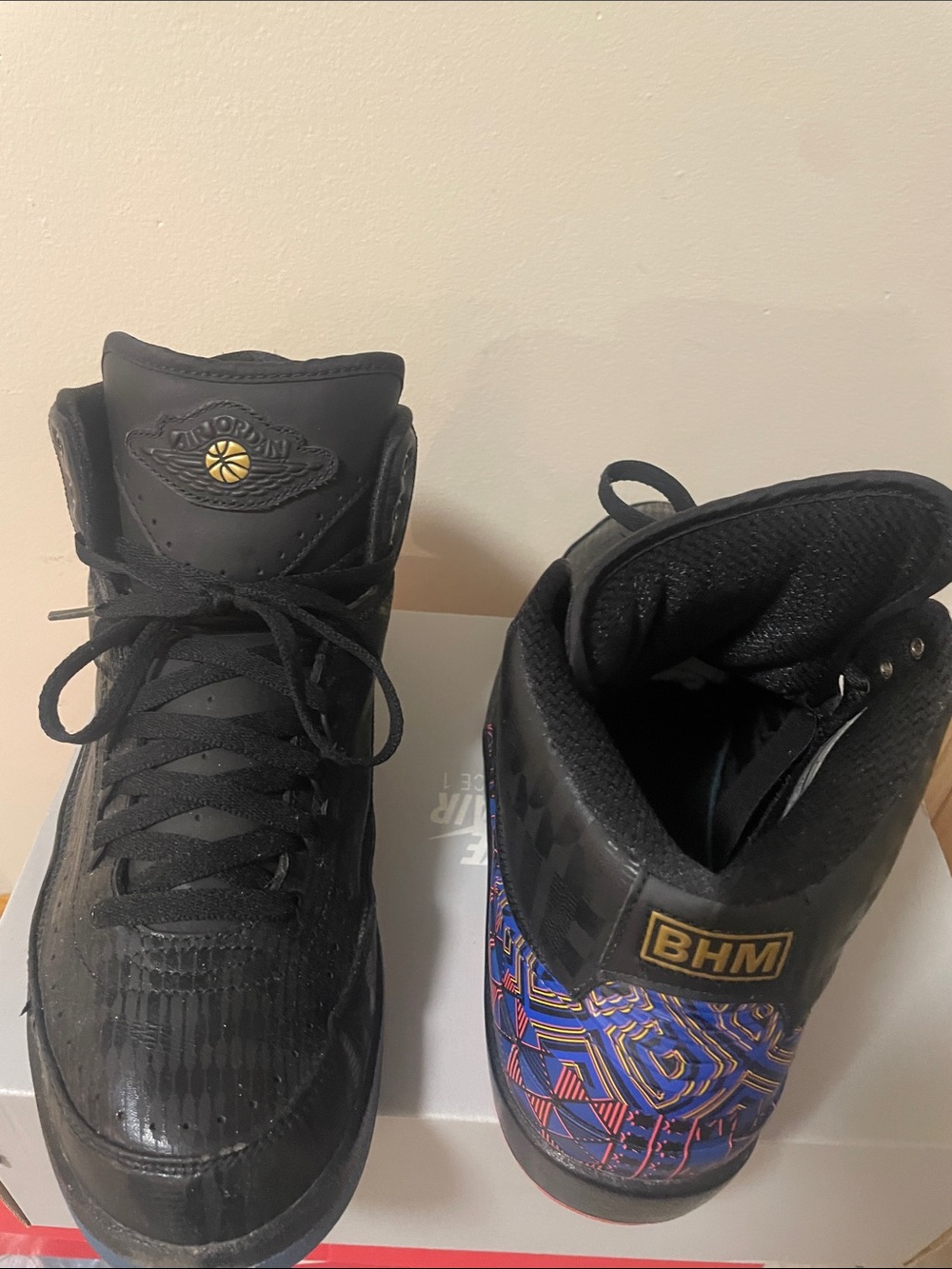 Jordan Men’s High-Top Sneakers in Black with Multicolor Heel (RARE BHM)